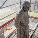Ayuntamiento Mrida inicia trabajos restauracin y conservacin escultura del Padre Panero
