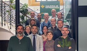 10 expertos elegirn a ganadores de los Premios Espiga Vinos de Caja Rural de Extremadura 