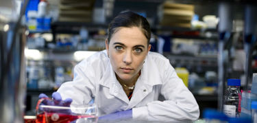 Científica extremeña, ganadora en IV Premios Jóvenes Investigadores Fundación AstraZeneca