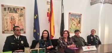 García Bernal destaca la profesionalización de la Policía Local en Extremadura