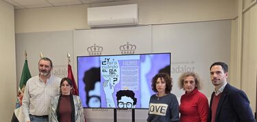 El Ayuntamiento de Badajoz recuerda por el 8M que aún no hay igualdad real