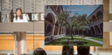El Da de Extremadura centra este ao sus celebraciones en el 35 aniversario del Estatuto