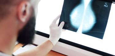 Ms de 8000 extremeas son citadas para realizarse mamografas durante mayo