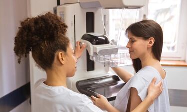 El SES cita a más de 9.600 mujeres de la región para realizarse mamografías en marzo