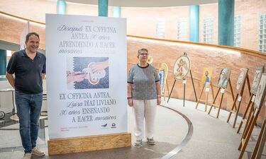 Una exposición en Mérida rinde homenaje al taller de mosaicos de Luisa Díaz Liviano