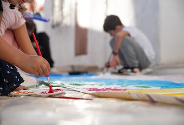 Convocadas ayudas a huérfanos de víctimas de violencia de género de Extremadura