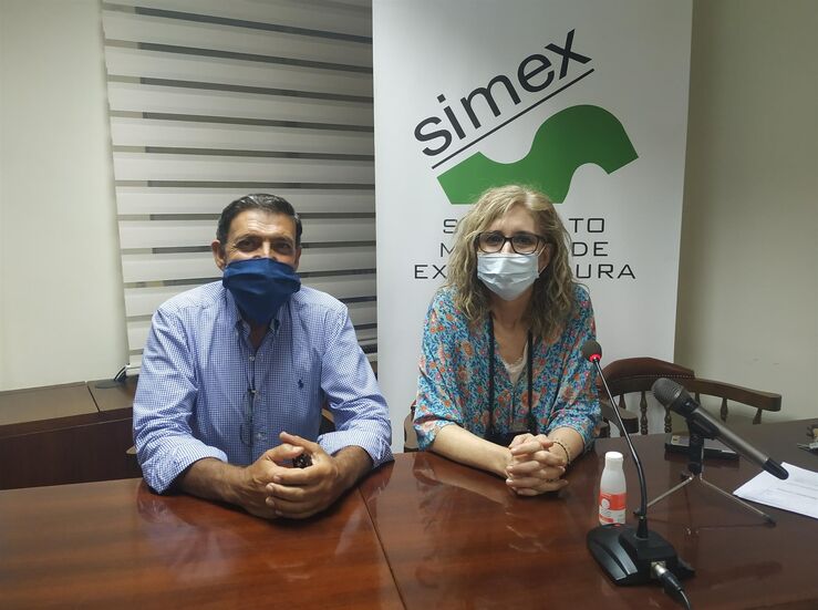 Simex pide el cese de BlancoMorales por bajar el sueldo de los mdicos 