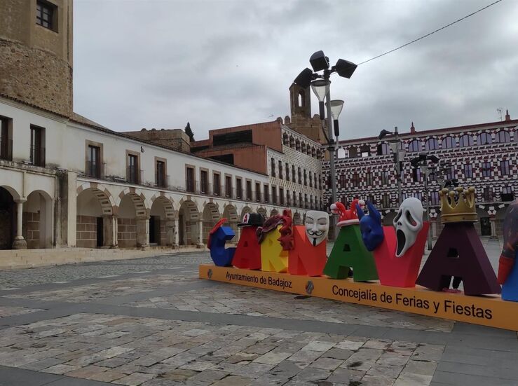 Un documental y dos exposiciones repasarn 40 aos del Carnaval de Badajoz