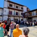 Aldeanueva del Camino inaugura espacio dedicado a una vecina asesinada por su pareja