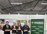 Caja Rural entrega 2000 tabletas de turrn al Banco de Alimentos de Badajoz