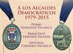 Aldea del Cano entrega las Medallas de la Villa a los tres alcaldes de la democracia