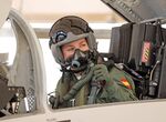La Princesa Leonor vuela por primera vez en un F5 en la Base Area de Talavera la Real