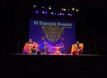Cceres se rinde a los ritmos del festival Womad mirando al cielo por posibles lluvias