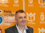 Feria del Libro de Badajoz sigue con encuentros con ngela Banzas o Santiago Daz
