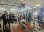 Santamara visita Parafly que elabora paracadas y participa en estrategia Baluratia