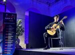 El emeritense Nacho Cuadrado conquista el Concurso Internacional de Guitarra Ciutat dElx
