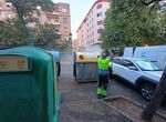 Cceres intensifica las actuaciones de limpieza y mantenimiento del mobiliario urbano