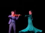 Ms de 700 personas vibran en Portaje con el concierto del violinista Paco Montalvo