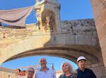 Obras de muralla de Cceres sacan a la luz la corona de la Virgen del Arco de la Estrella