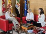 Alcalde de Cceres agradece a la congregacin de las Carmelitas su aportacin a la ciudad