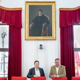 Un cuadro del poltico Jos M Calatrava luce en saln de plenos del Ayuntamiento Mrida