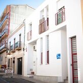 Entidades reclaman que Centro de Fro para personas sin hogar Mrida abra todo el ao