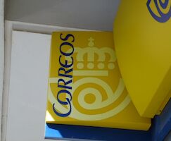 Oficinas de Correos Seguridad Social y Extranjera comienzan a atender a migrantes