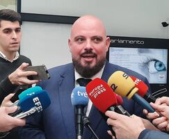 Naharro: Mientras "quede tiempo", acuerdo para elegir presidenta de la Junta es "posible"