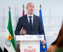 PP reitera a Vox que sigue esperando contestacin al correo con una peticin de reunin