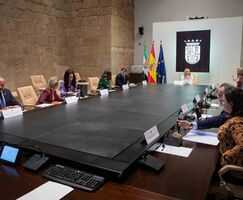 La Junta de Extremadura moderniza las relaciones entre administracin y ciudadana