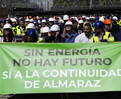 Plataforma S a Almaraz S al Futuro y trabajadores reclaman continuidad de la central