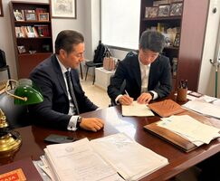 La fbrica de Ctodos de Hunan Yuneng materializa compraventa de parcela en ExpacioMrida