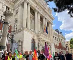 APAG Extremadura Asaja contina con su acampada reivindicativa indefinida ante el MAPA