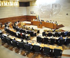 Asamblea urge informe jurdico para analizar peticin de no celebrar Debate Estado Regin