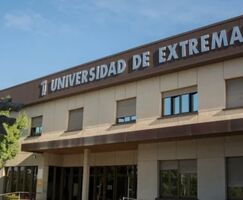 Presupuestos de la UEX para 2026 ascienden un 485 hasta casi los 220 millones de euros