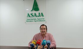 Asaja Extremadura valora las medidas adoptadas por Agricultura frente a la lengua azul