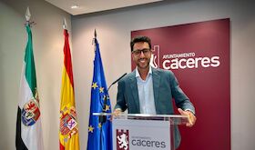 Polica Local de Cceres intensifica los controles de alcohol y drogas por la Navidad