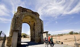 Este lunes abren centros interpretacin vinculados al Camino de Santiago en Extremadura