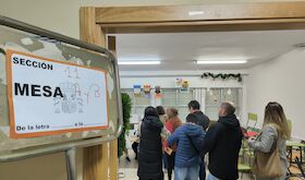 El PP sube cuatro puntos en Extremadura con el 986 escrutado y el PSOE cae 14 puntos