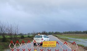 Saltos de agua y desprendimientos cortan cuatro vas y tres badenes en provincia pacense