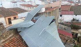 Los bomberos de la Diputacin realizan 40 intervenciones en una docena de municipios