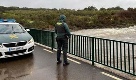 El temporal provoca cortes socavones y balsas de agua en tramos de carreteras cacereas