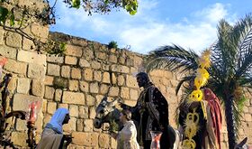 La Burrita y la Sagrada Cena muestran su esplendor en el Domingo de Ramos emeritense