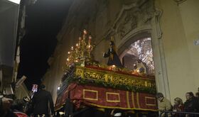 La Oracin en el huerto y M Stma de los Dolores procesionan en el Lunes Santo pacense