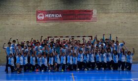 El CD Josefinas Mrida golpea primero en semifinales y tumba al gran favorito