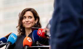 Ayuso censura que el PSOE quiera acabar con jueces que investigan la corrupcin