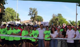 Ms de 600 personas participan en el Cross de la Amistad que clausura Jedes en Don Benito