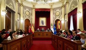 Ayuntamiento Badajoz urge adoptar medidas para dotar de ms recursos a Polica Nacional