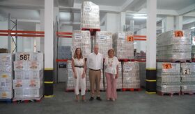 Fundacin Caja Badajoz dona ms de 21000 kilos de alimentos al Banco de Alimentos pacense