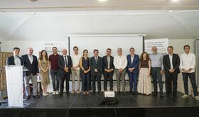 12 empresas extremeas completan programa Amplia para aplicar IA a retos de negocio